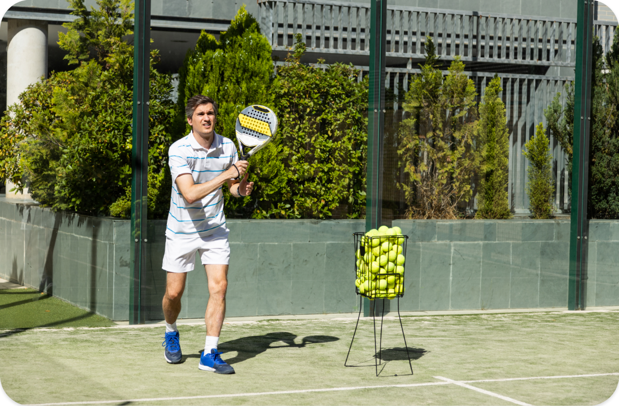 Clases de pádel a domicilio en Carabanchel